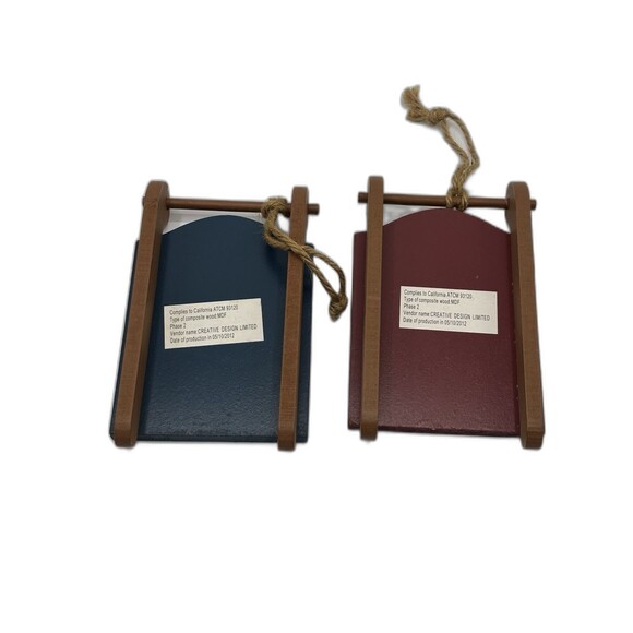 Set Of 2 Creative Design Limited Wood Sleds 2012 Christmas Ornaments 4.5" X 3" - Picture 3 of 8